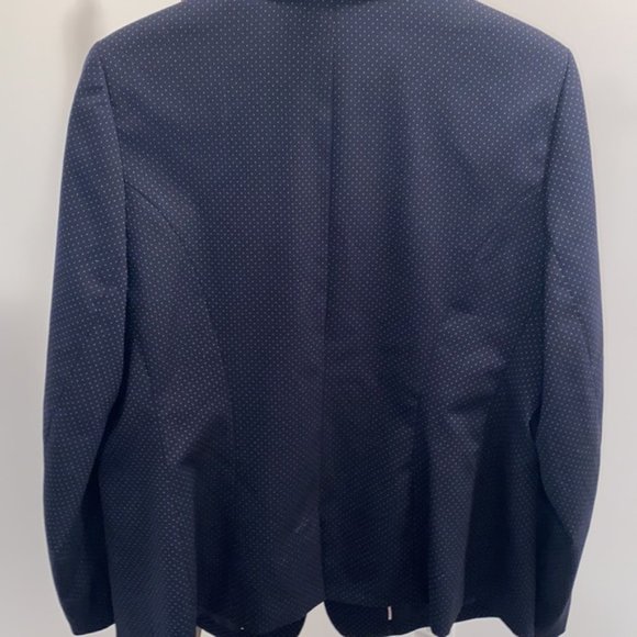 Willow &Thread - Picture 6 of 6